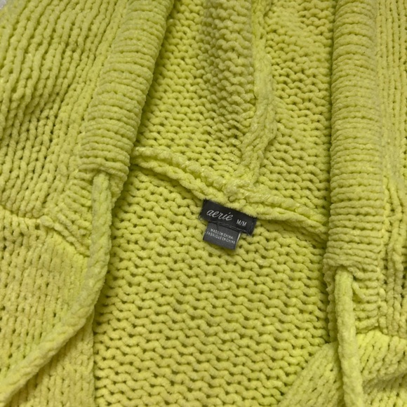 Aerie Chenille Sweater Size Medium - Picture 3 of 3